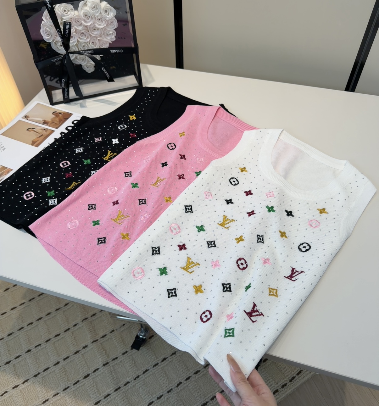 Lv背心，搭外套单穿超🔥爆均码