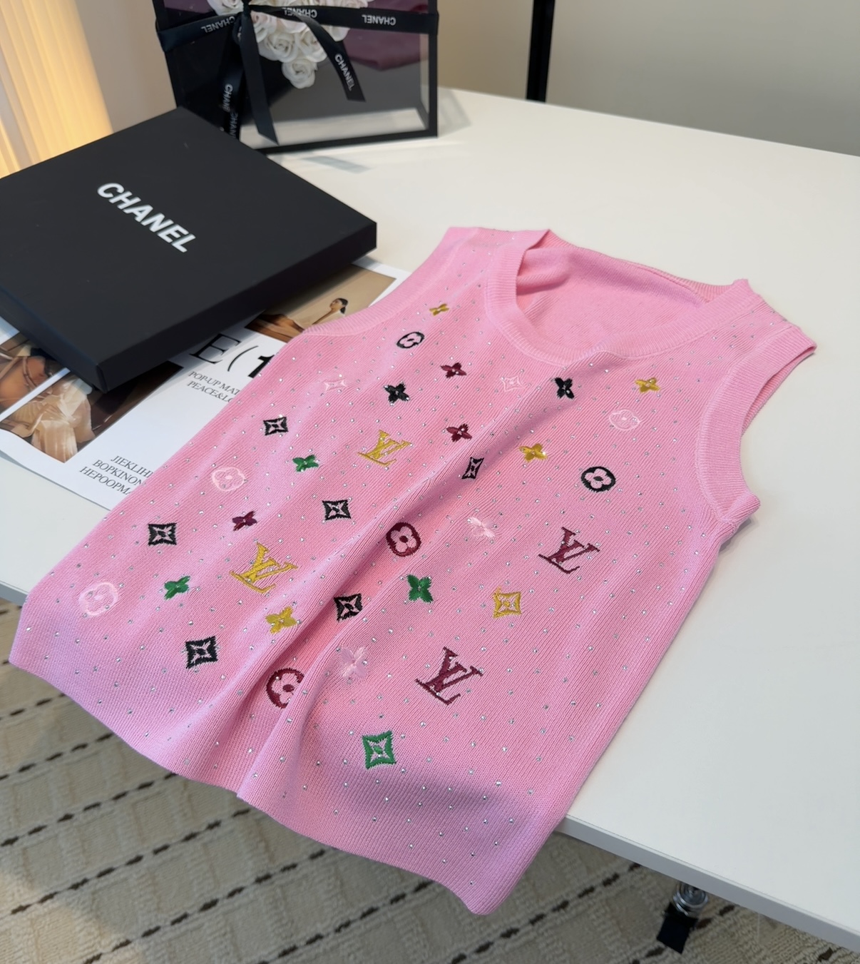 Lv背心，搭外套单穿超🔥爆均码