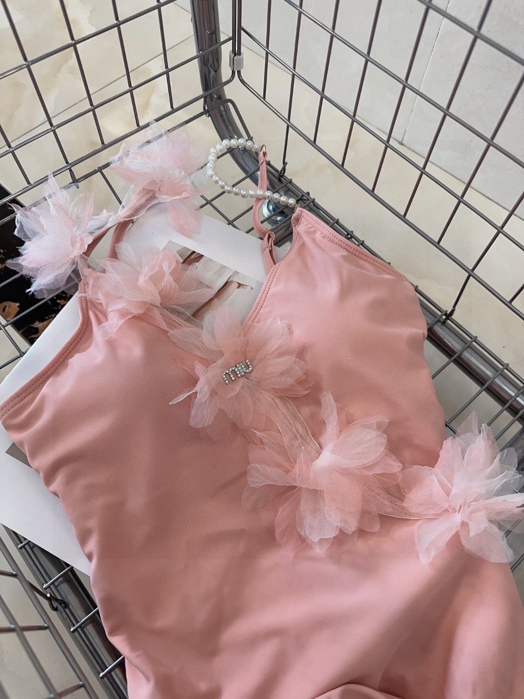 高版本miumiu泳衣，时尚潮人必备！实物超级好看！海边度假拍照超级好！SML