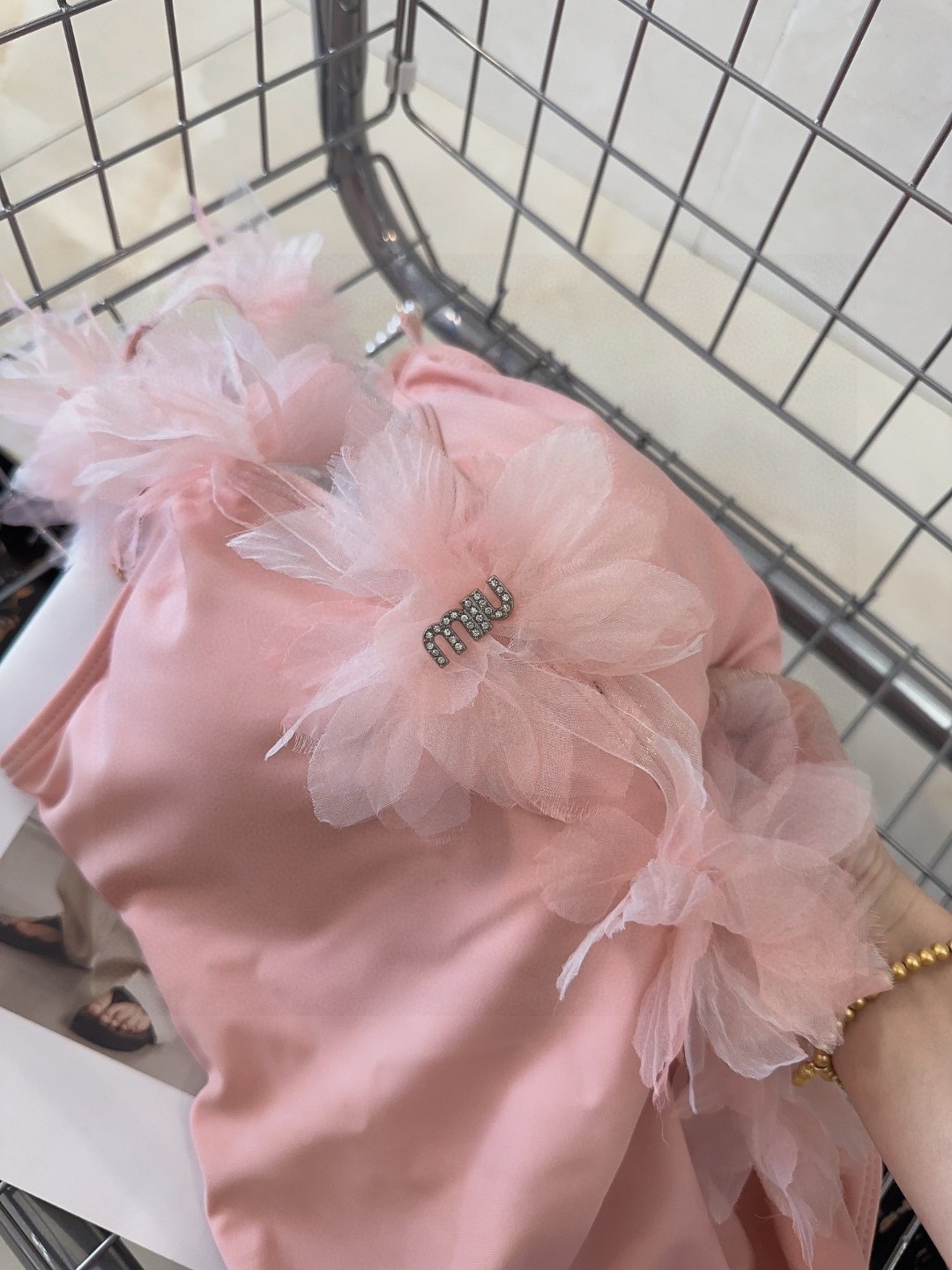 高版本miumiu泳衣，时尚潮人必备！实物超级好看！海边度假拍照超级好！SML