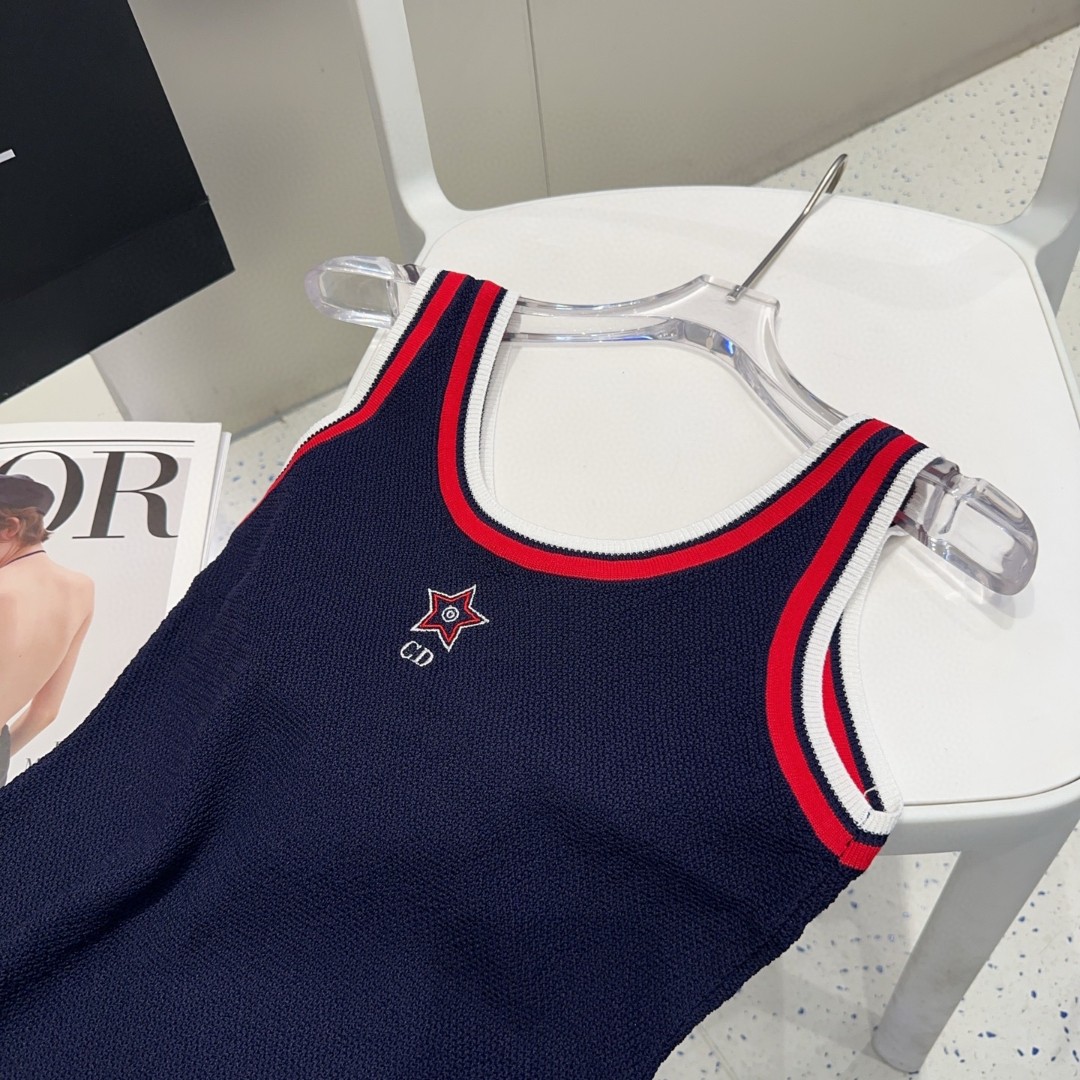 迪奥背心，搭外套单穿超🔥爆均码