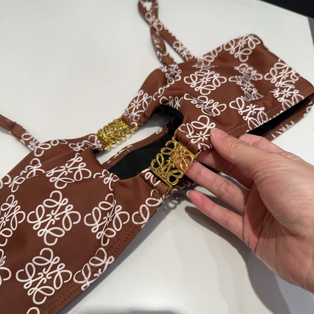 罗意威泳衣，实物实在太美了！拍不出来它的美😍谁穿谁美！很值得入手✋ SML