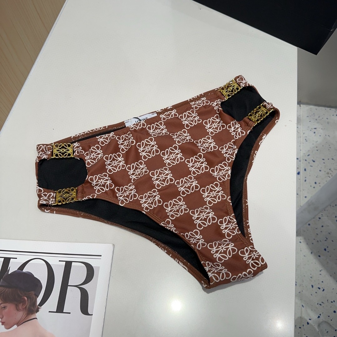 罗意威泳衣，实物实在太美了！拍不出来它的美😍谁穿谁美！很值得入手✋ SML