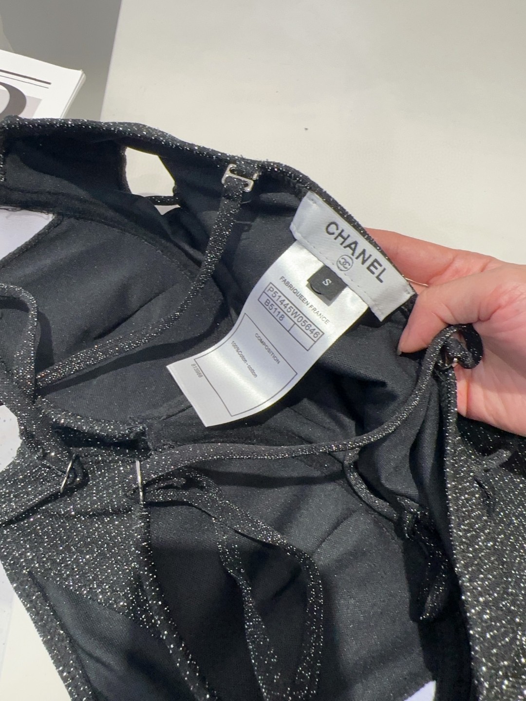 香奈儿泳衣，实物实在太美了！拍不出来它的美😍谁穿谁美！很值得入手✋ SML