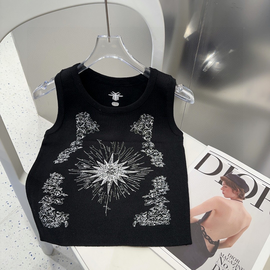 迪奥小背心，搭外套单穿超🔥爆均码