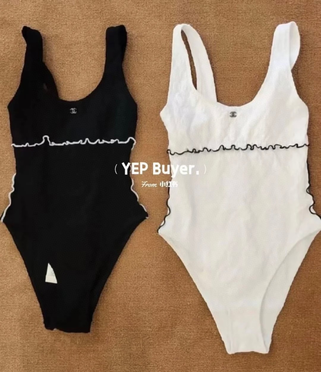 香奈儿暗纹泳衣，时尚达人必备。超级显身材！SML