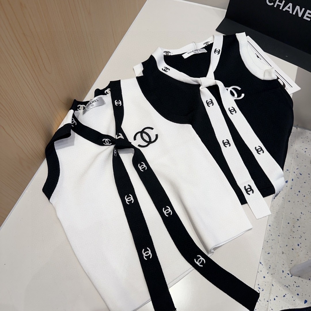 香奈儿小背心，搭外套单穿超🔥爆均码