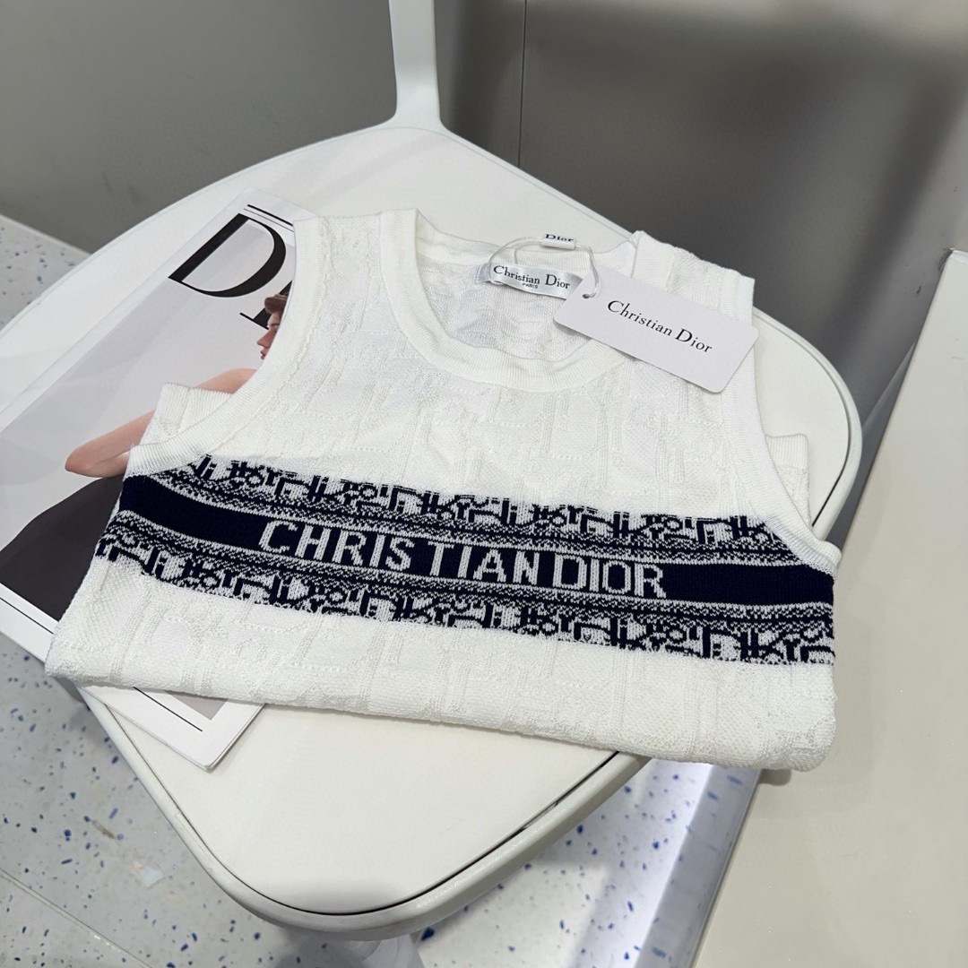 迪奥背心，搭外套单穿超🔥爆均码