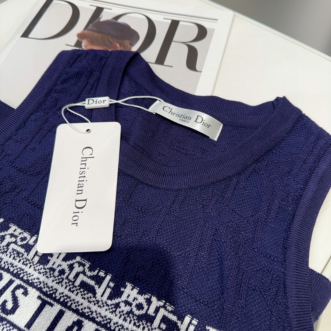 迪奥背心，搭外套单穿超🔥爆均码