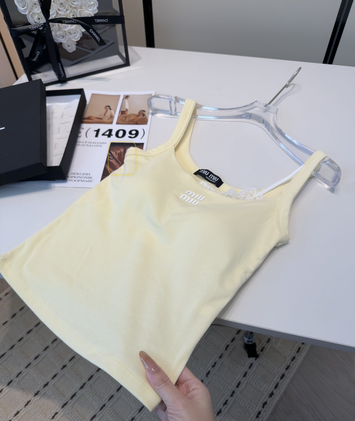 Miumiu背心，搭外套单穿超🔥爆均码