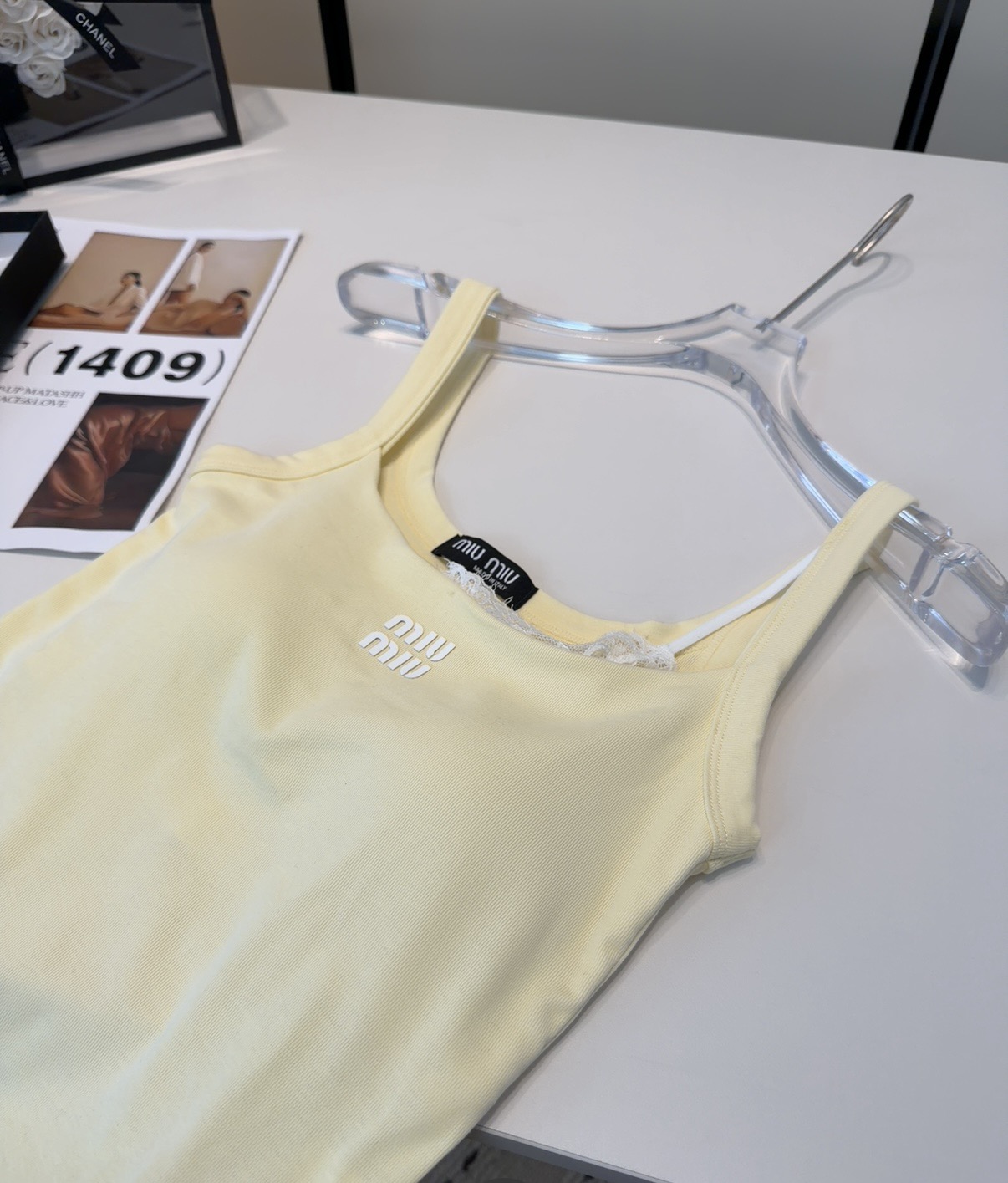 Miumiu背心，搭外套单穿超🔥爆均码