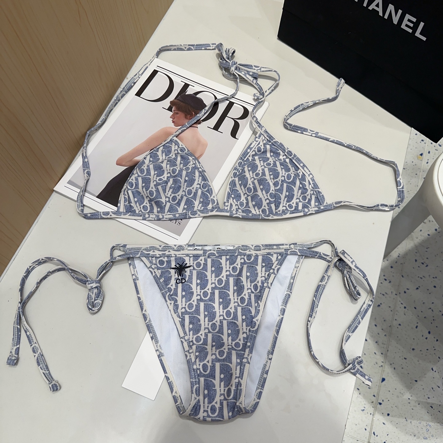 NO:754308,Dior swimsuit, a must-have for fashionistas!  The real thing is super nice!  It’s great to take photos on vacation at the beach!  SML swimsuit, swim trunks, bikini, swimsuit, swimming trunks, bikini, dior, swimsuits, bikinis19860909迪奥泳衣,时尚潮人必备！实物超级好看！海边度假拍照超级好！SML泳衣泳裤比基尼,泳衣，泳裤，比基尼,dior,swimsuits,bikinis,accessory