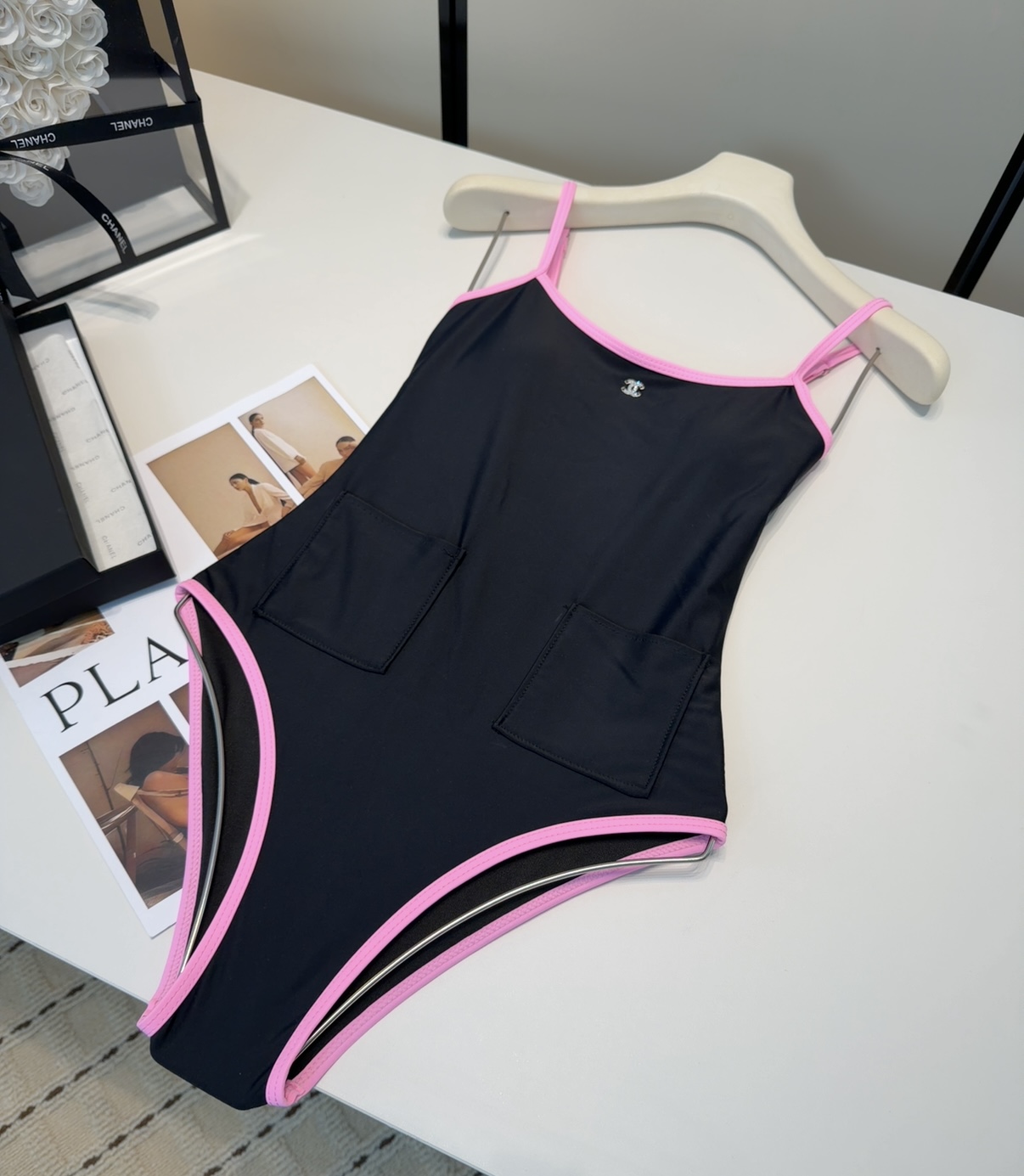 NO:754332,Chanel swimsuit, a must-have for fashionistas!  The real thing is super nice!  It’s great to take photos on vacation at the beach!  SML swimsuit, swim trunks, bikini, swimsuit, swimming trunks, bikini, chanel, swimsuits, bikinis19860909香奈儿泳衣,时尚潮人必备！实物超级好看！海边度假拍照超级好！SML泳衣泳裤比基尼,泳衣，泳裤，比基尼,chanel,swimsuits,bikinis,accessory