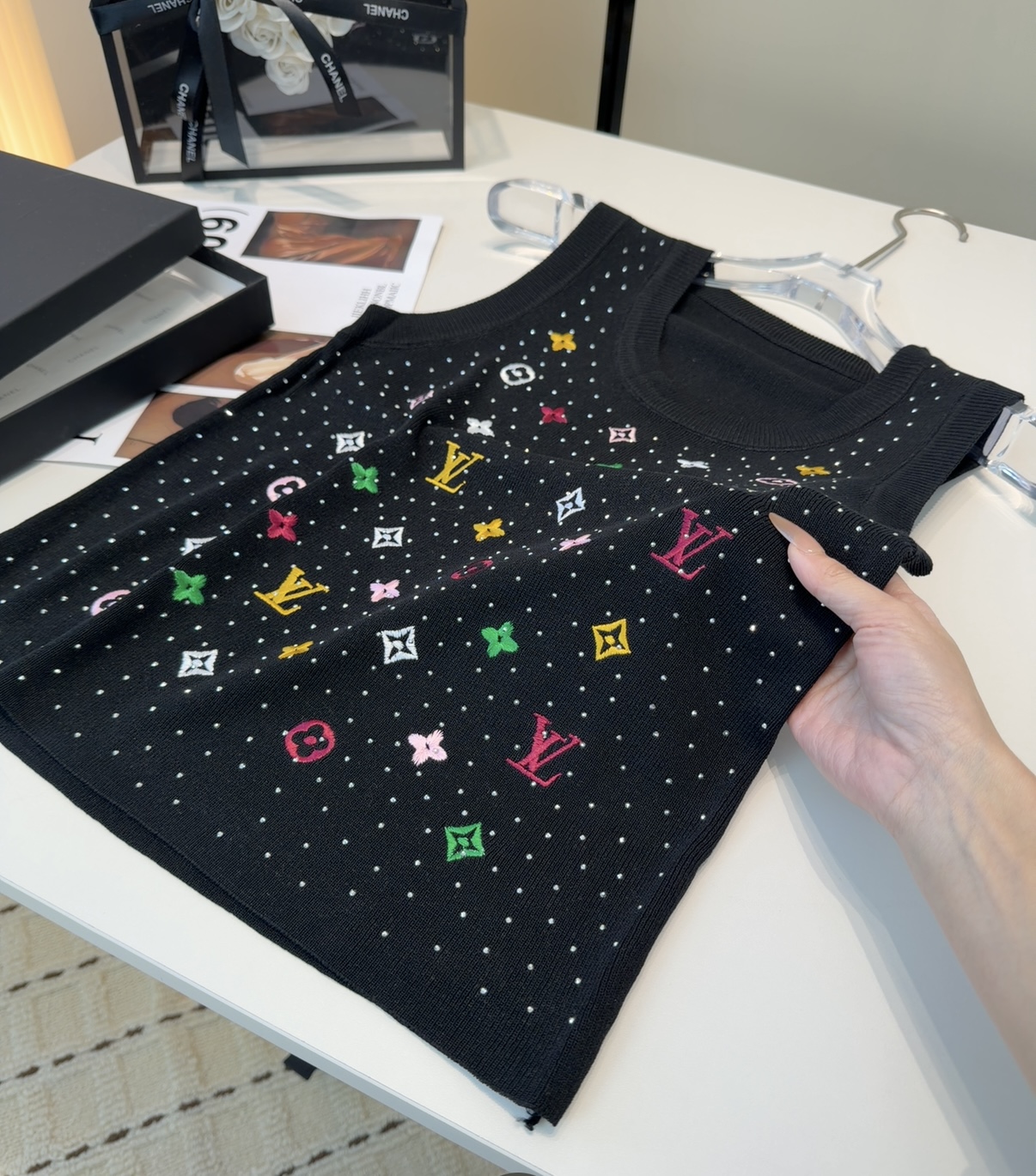 Lv背心，搭外套单穿超🔥爆均码