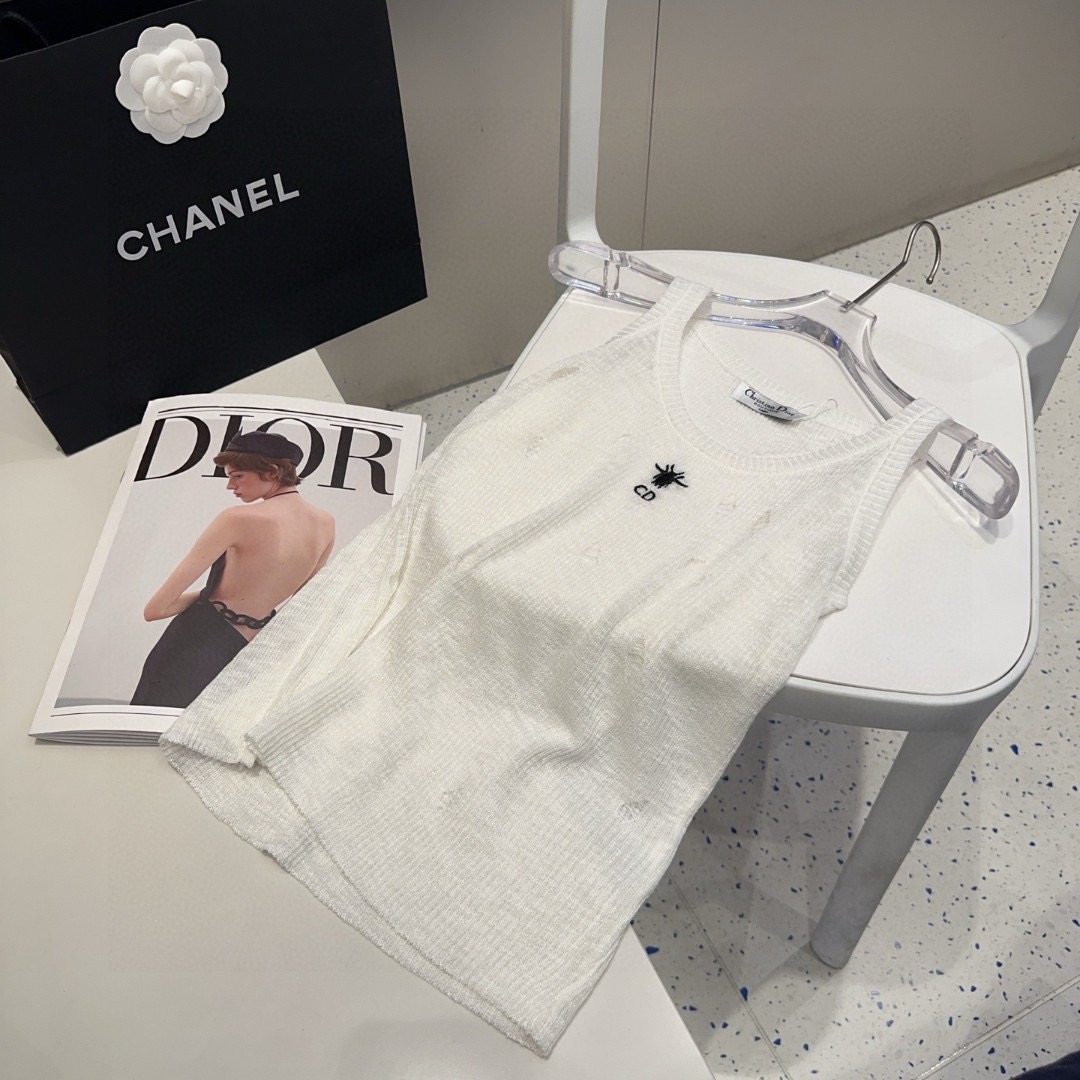 迪奥小背心，搭外套单穿超🔥爆均码