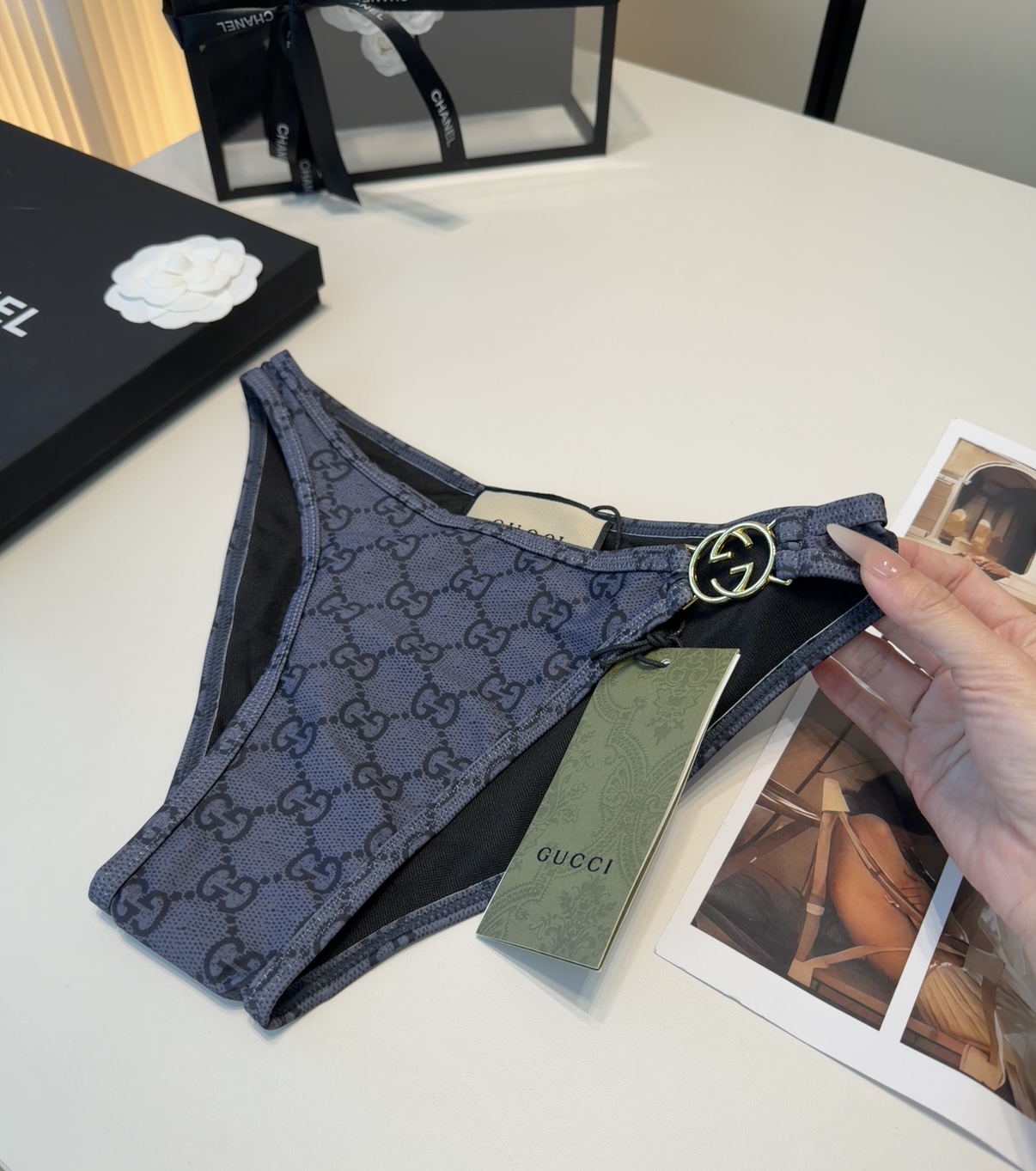 古奇泳衣，时尚潮人必备！实物超级好看！海边度假拍照超级好！SML