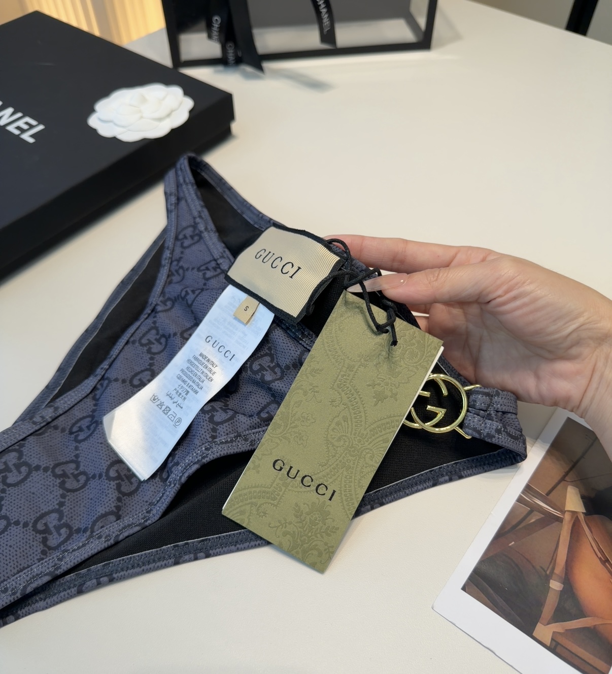 古奇泳衣，时尚潮人必备！实物超级好看！海边度假拍照超级好！SML