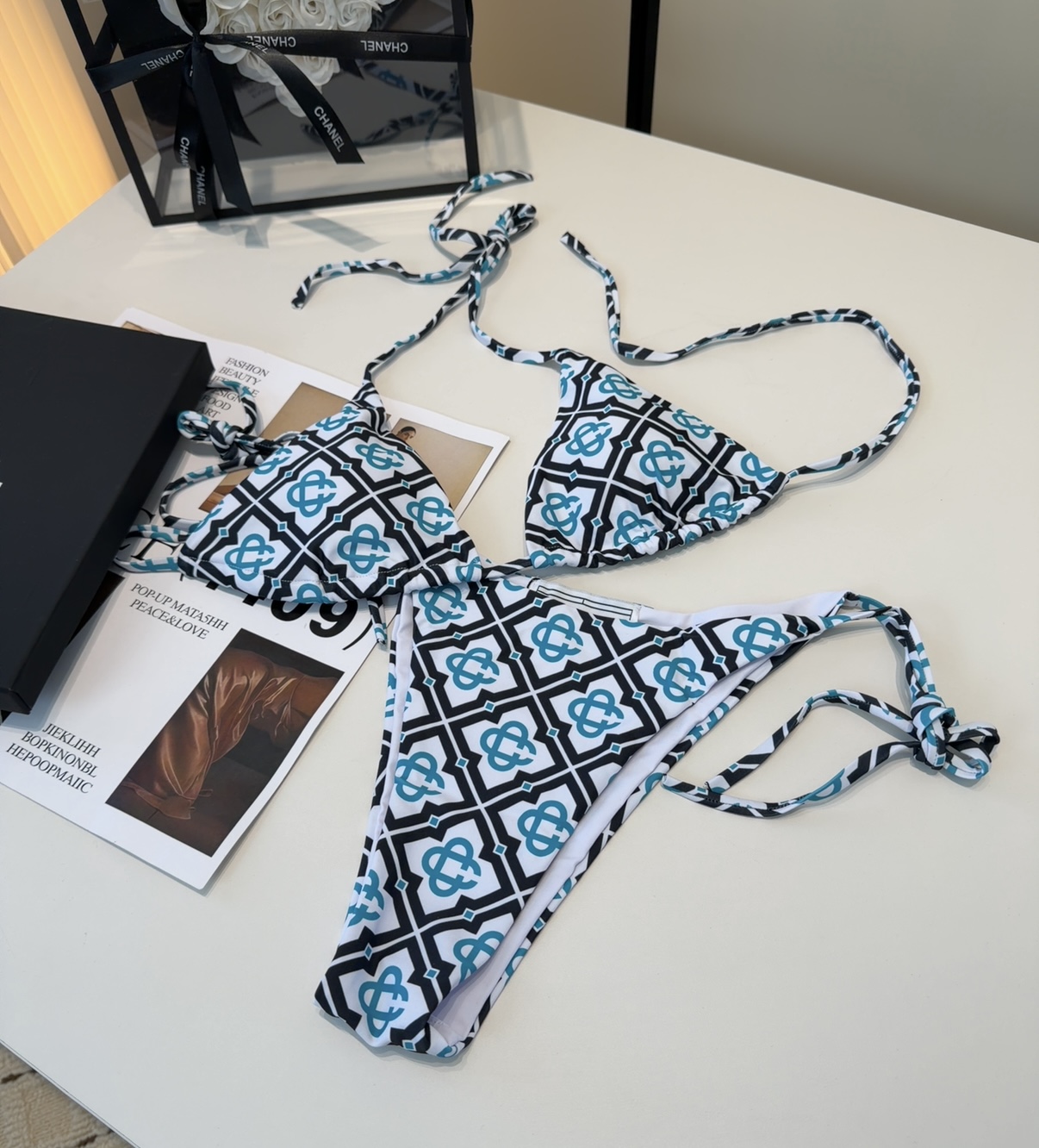 潮牌泳衣，时尚潮人必备！实物超级好看！海边度假拍照超级好！SML