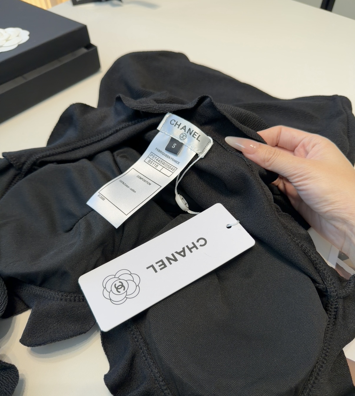 香奈儿泳衣，时尚潮人必备！实物超级好看！海边度假拍照超级好！SML