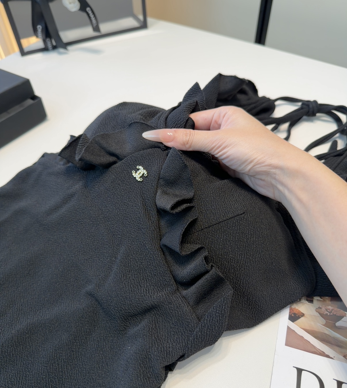 香奈儿泳衣，时尚潮人必备！实物超级好看！海边度假拍照超级好！SML