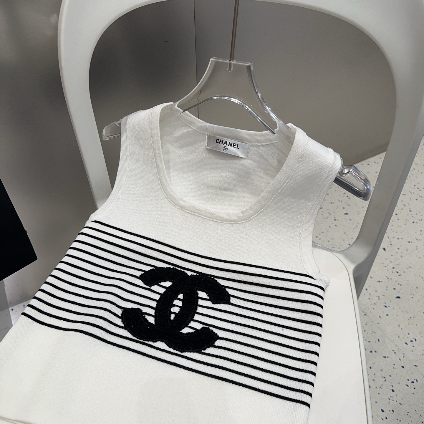 香奈儿小背心，搭外套单穿超🔥爆均码