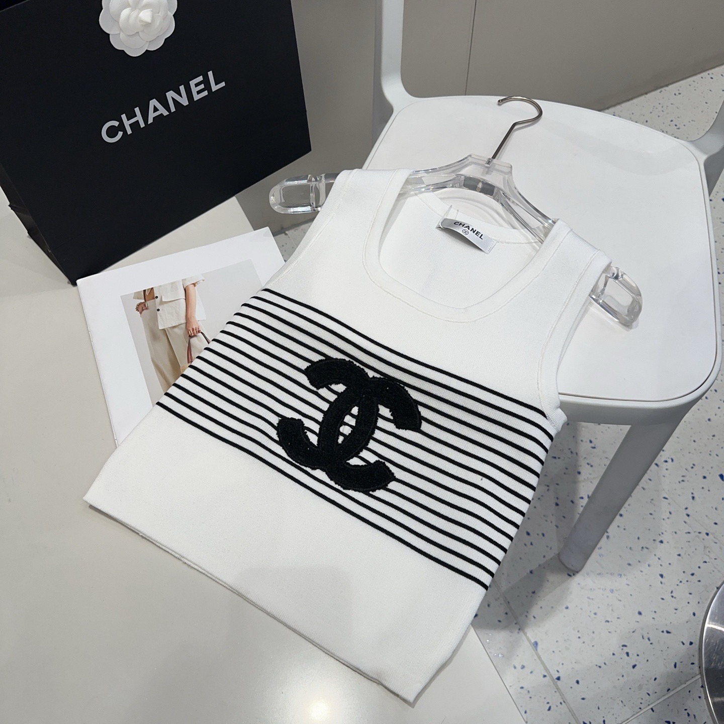 香奈儿小背心，搭外套单穿超🔥爆均码