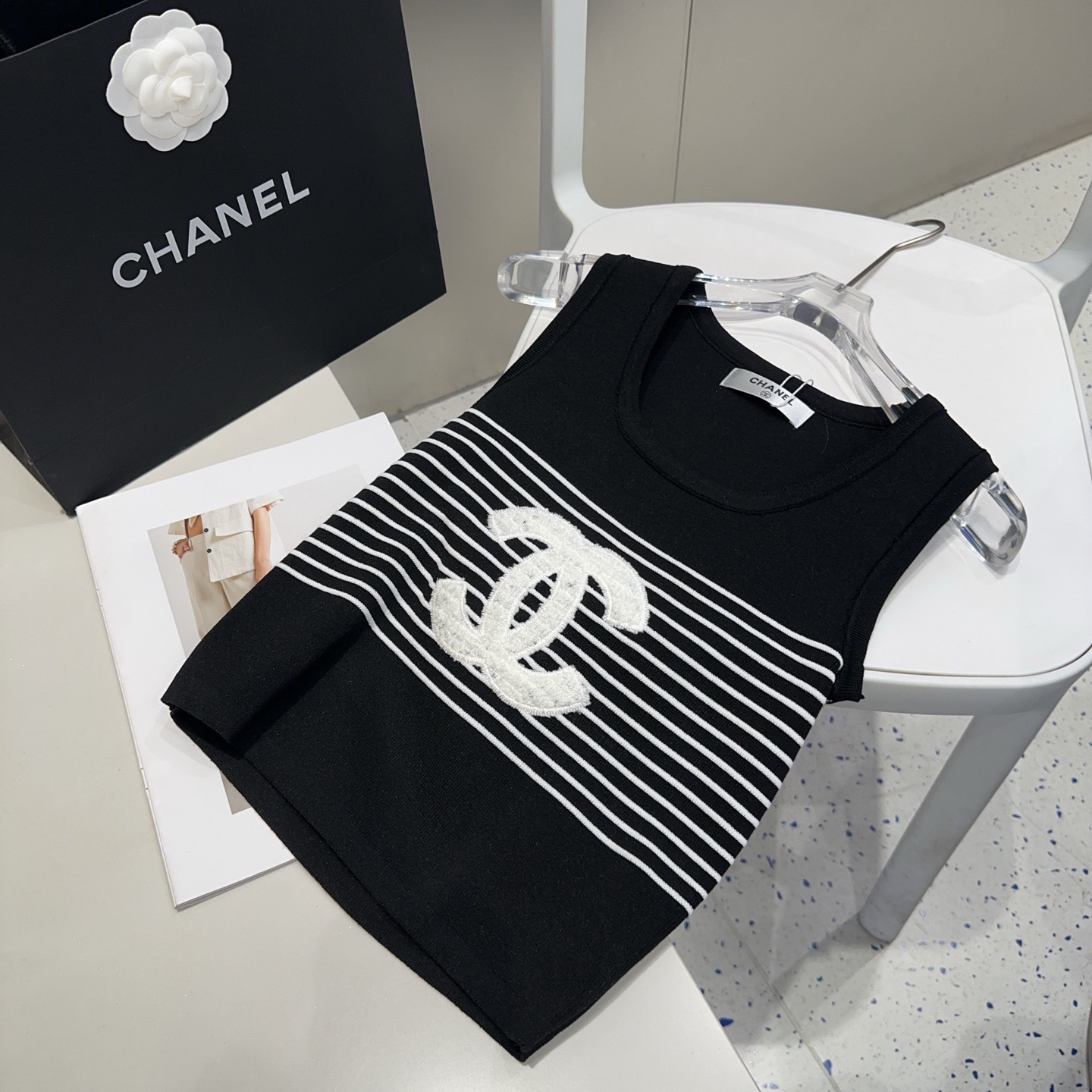 香奈儿小背心，搭外套单穿超🔥爆均码