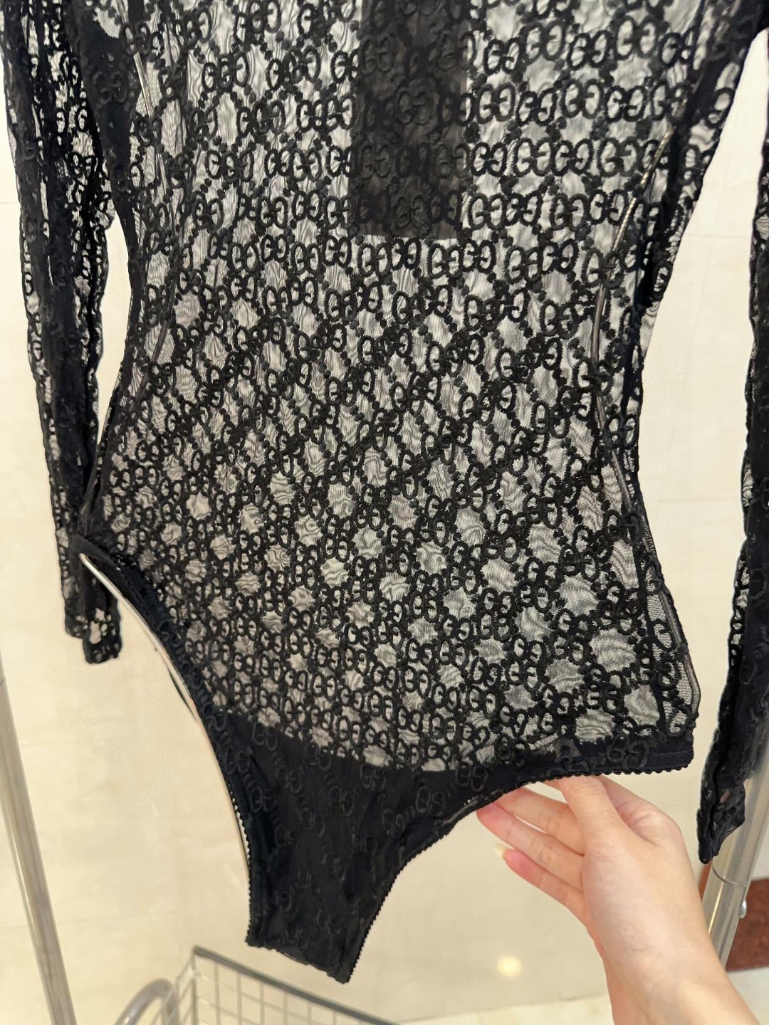 古奇泳衣，时尚潮人必备！实物超级好看！海边度假拍照超级好！SML