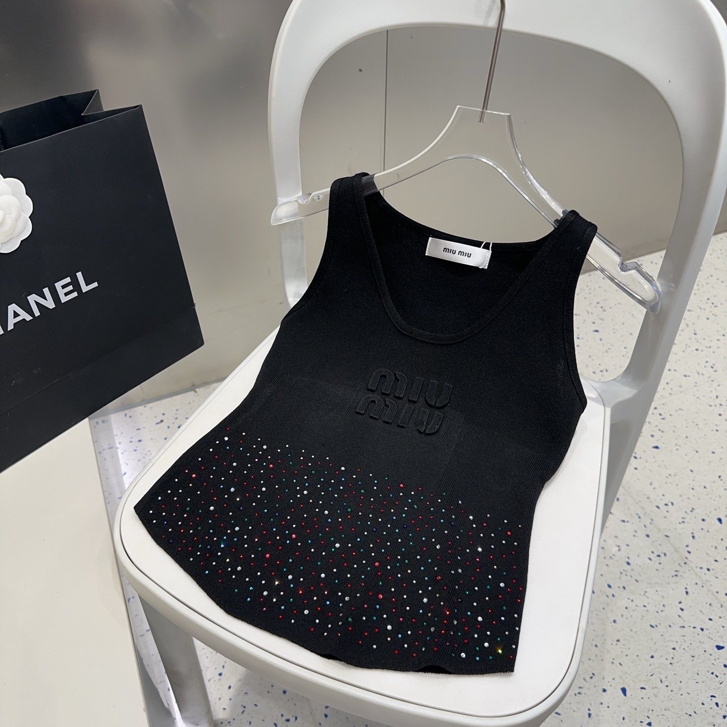 miumiu背心，搭外套单穿超🔥爆均码