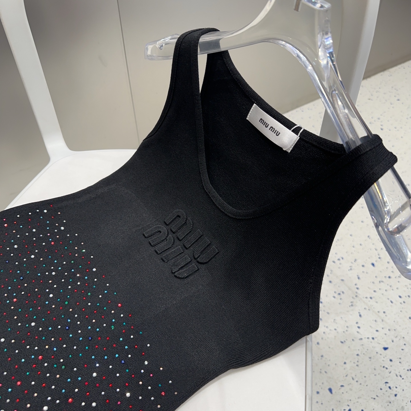 miumiu背心，搭外套单穿超🔥爆均码