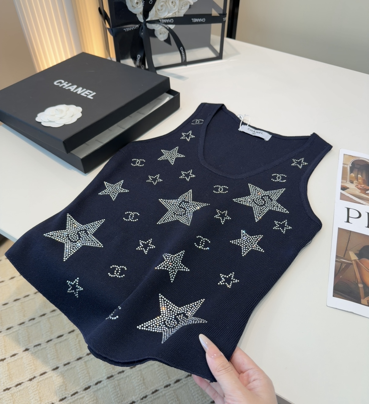 香奈儿烫钻背心，搭外套单穿超🔥爆均码