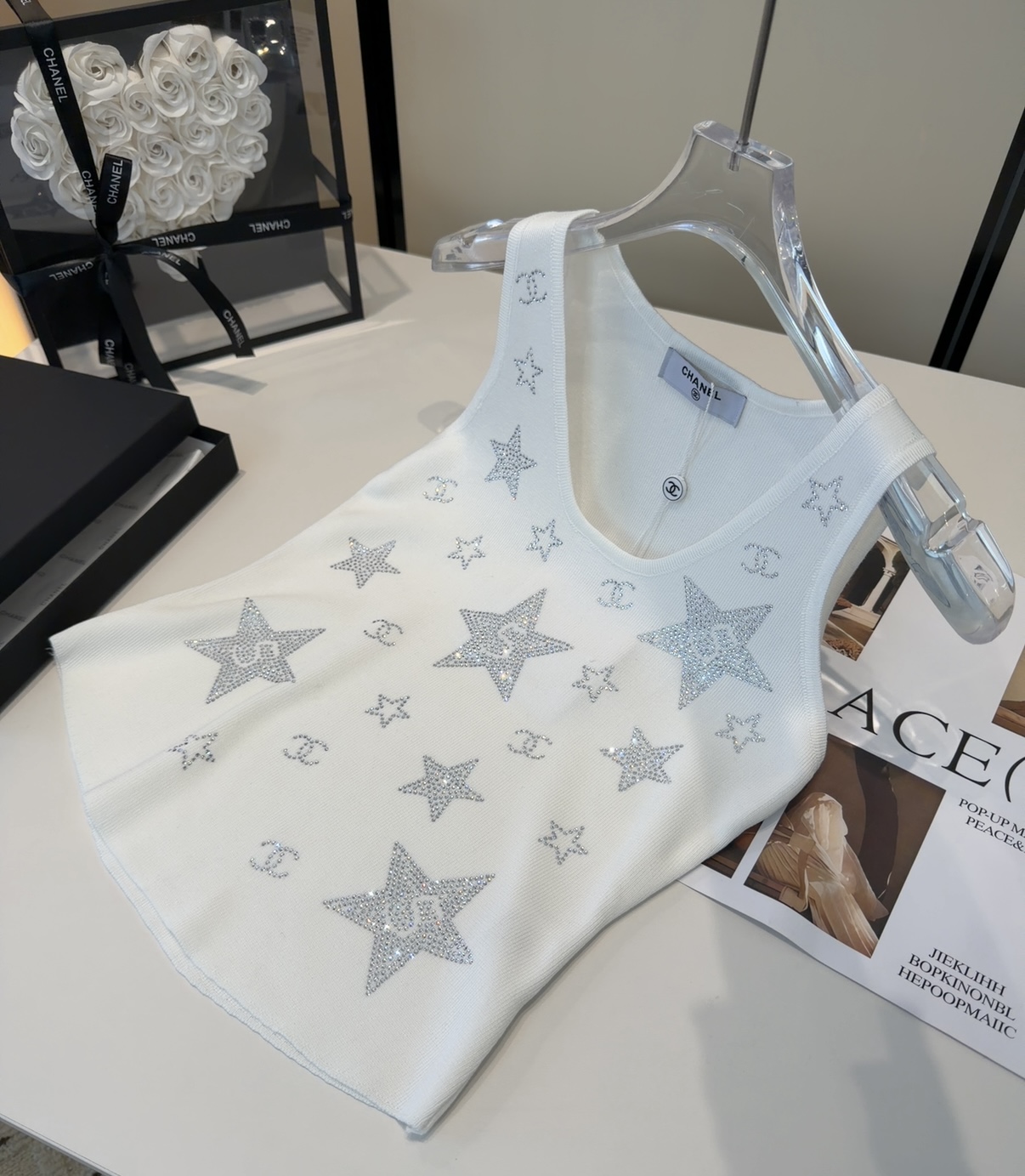 香奈儿烫钻背心，搭外套单穿超🔥爆均码