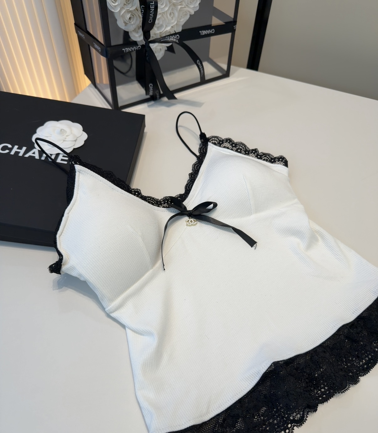 香奈儿背心，搭外套单穿超🔥爆均码