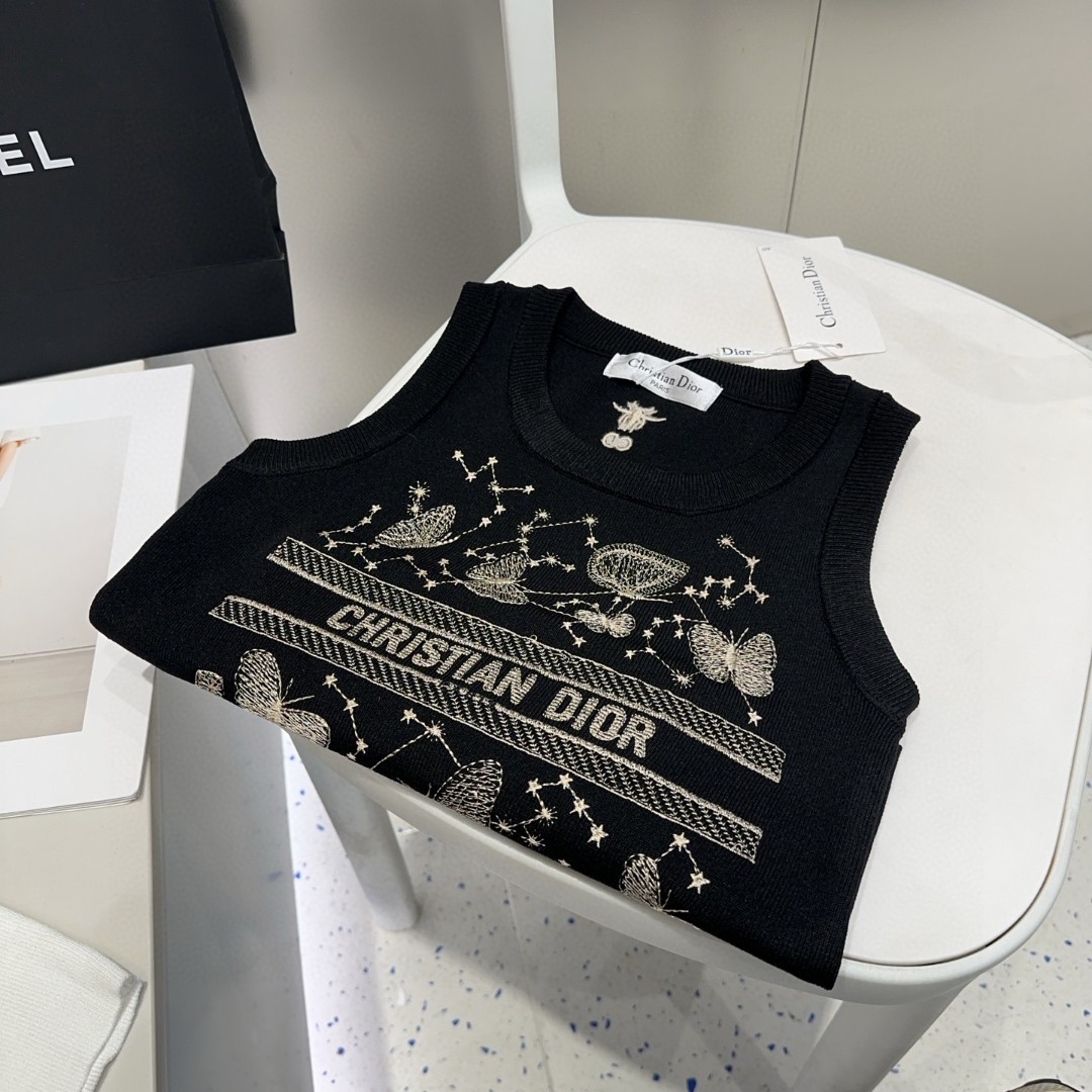 迪奥背心，搭外套单穿超🔥爆均码