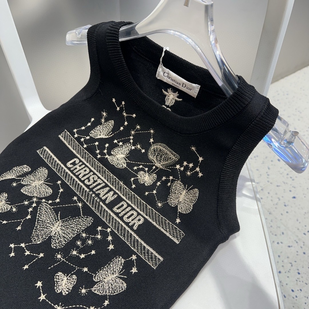 迪奥背心，搭外套单穿超🔥爆均码