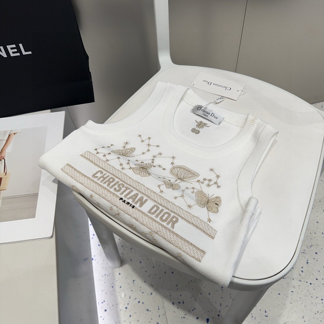 迪奥背心，搭外套单穿超🔥爆均码