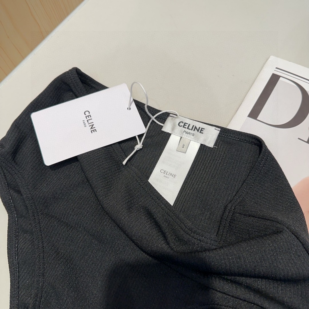 塞琳泳衣，实物实在太美了！拍不出来它的美😍谁穿谁美！很值得入手✋ SML