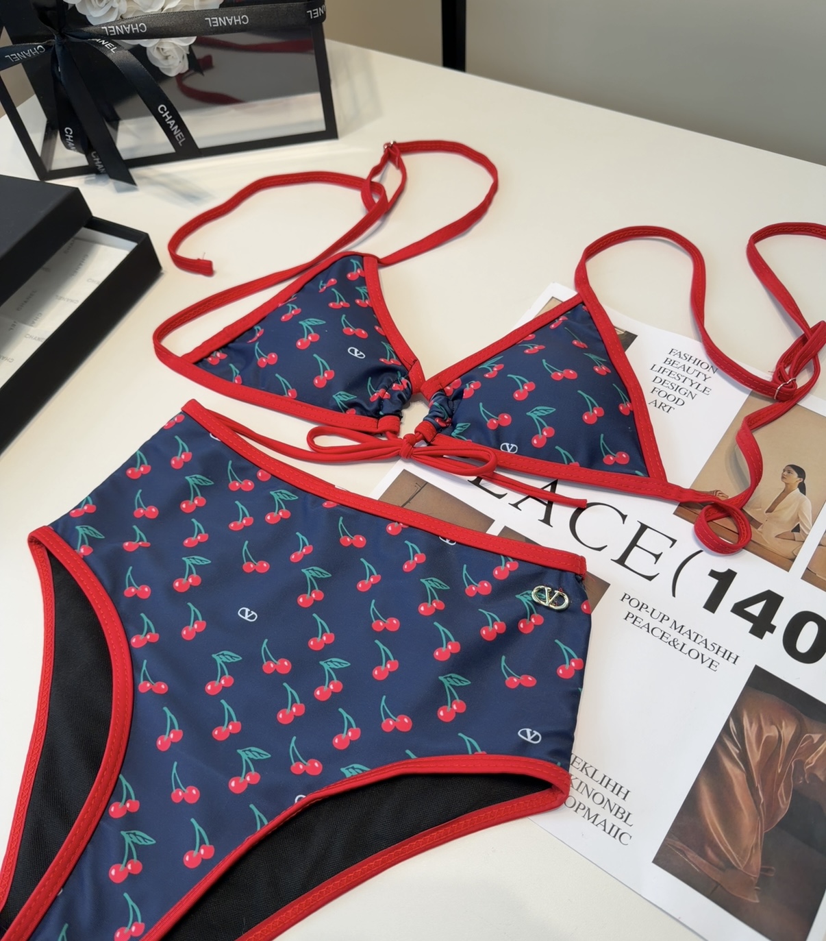 DG泳衣，实物实在太美了！拍不出来它的美😍谁穿谁美！很值得入手✋ SML