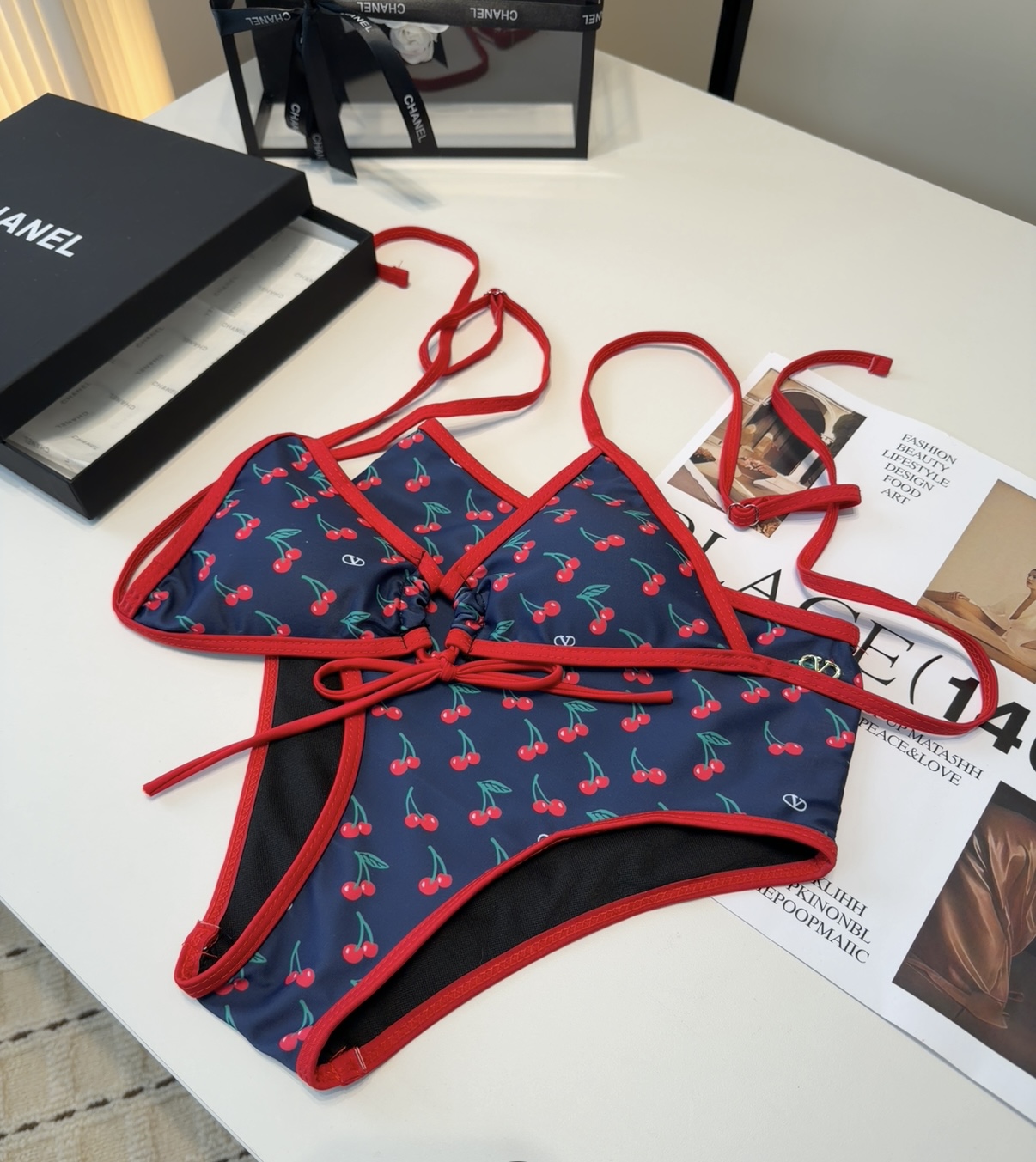 DG泳衣，实物实在太美了！拍不出来它的美😍谁穿谁美！很值得入手✋ SML