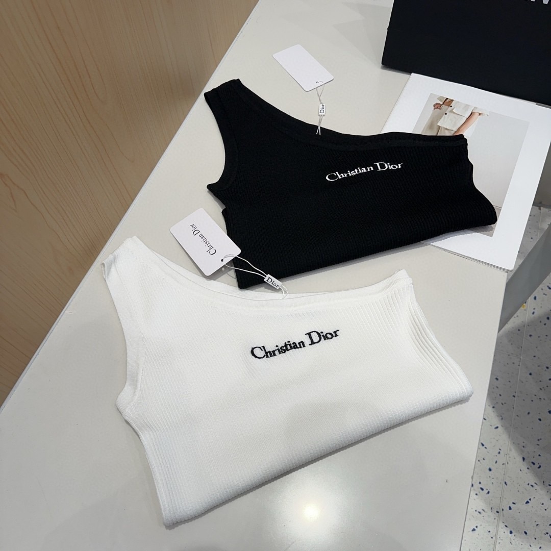 迪奥斜肩针织背心