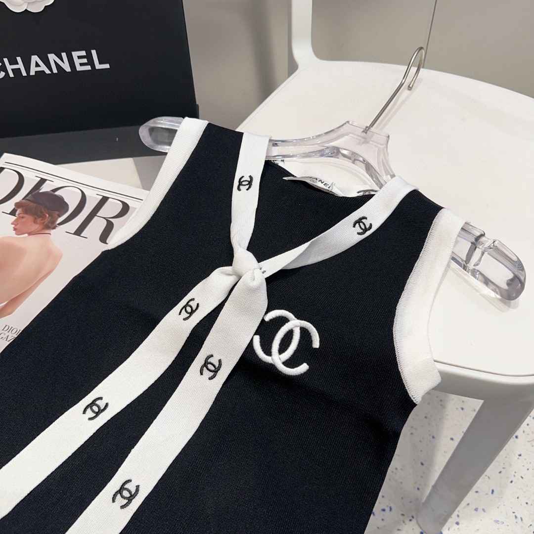 香奈儿小背心，搭外套单穿超🔥爆均码