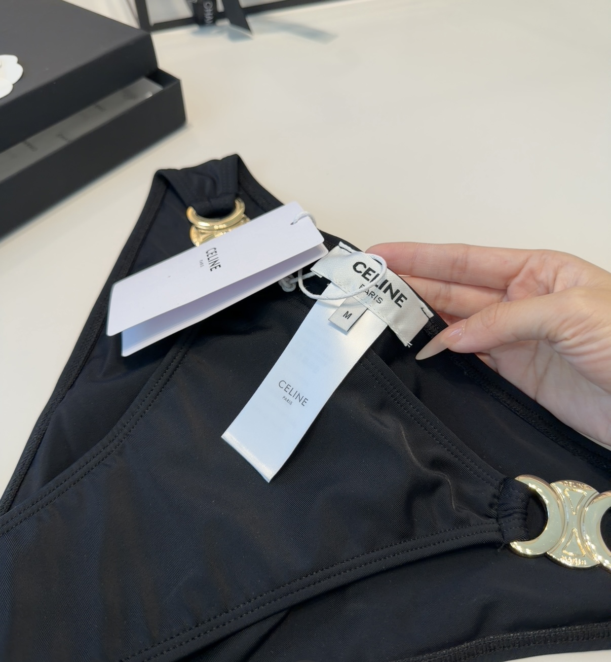 塞琳泳衣，实物实在太美了！拍不出来它的美😍谁穿谁美！很值得入手✋ SML