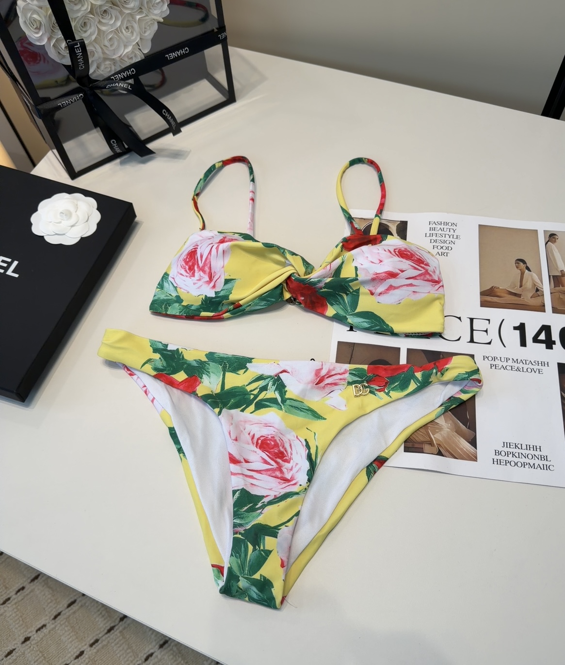 DG泳衣，实物实在太美了！拍不出来它的美😍谁穿谁美！很值得入手✋ SML