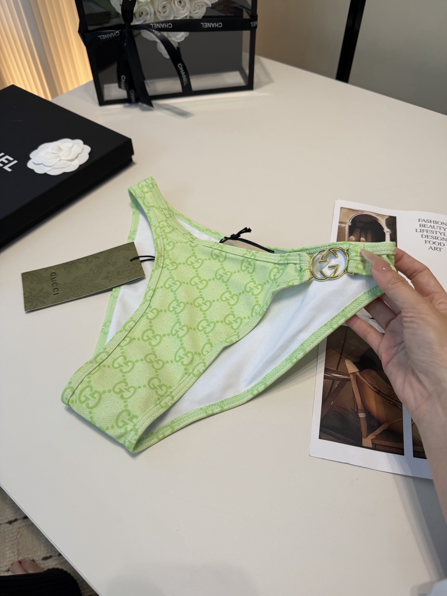 古奇泳衣，时尚潮人必备！实物超级好看！海边度假拍照超级好！SML