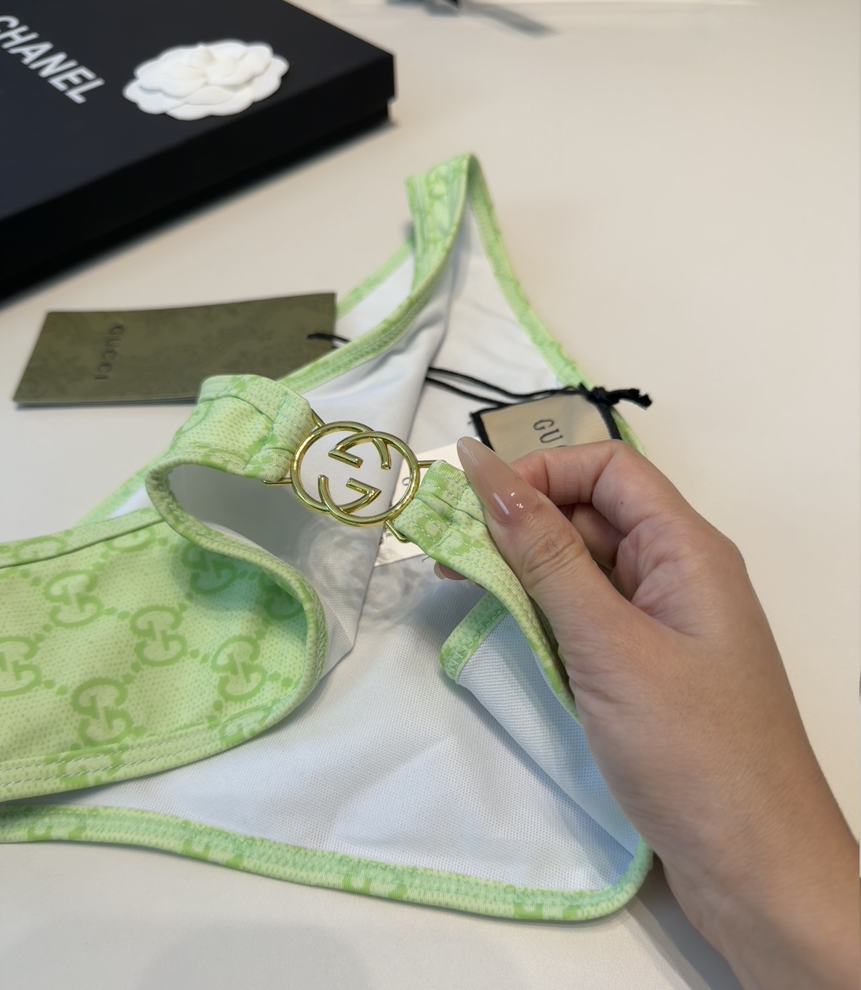 古奇泳衣，时尚潮人必备！实物超级好看！海边度假拍照超级好！SML