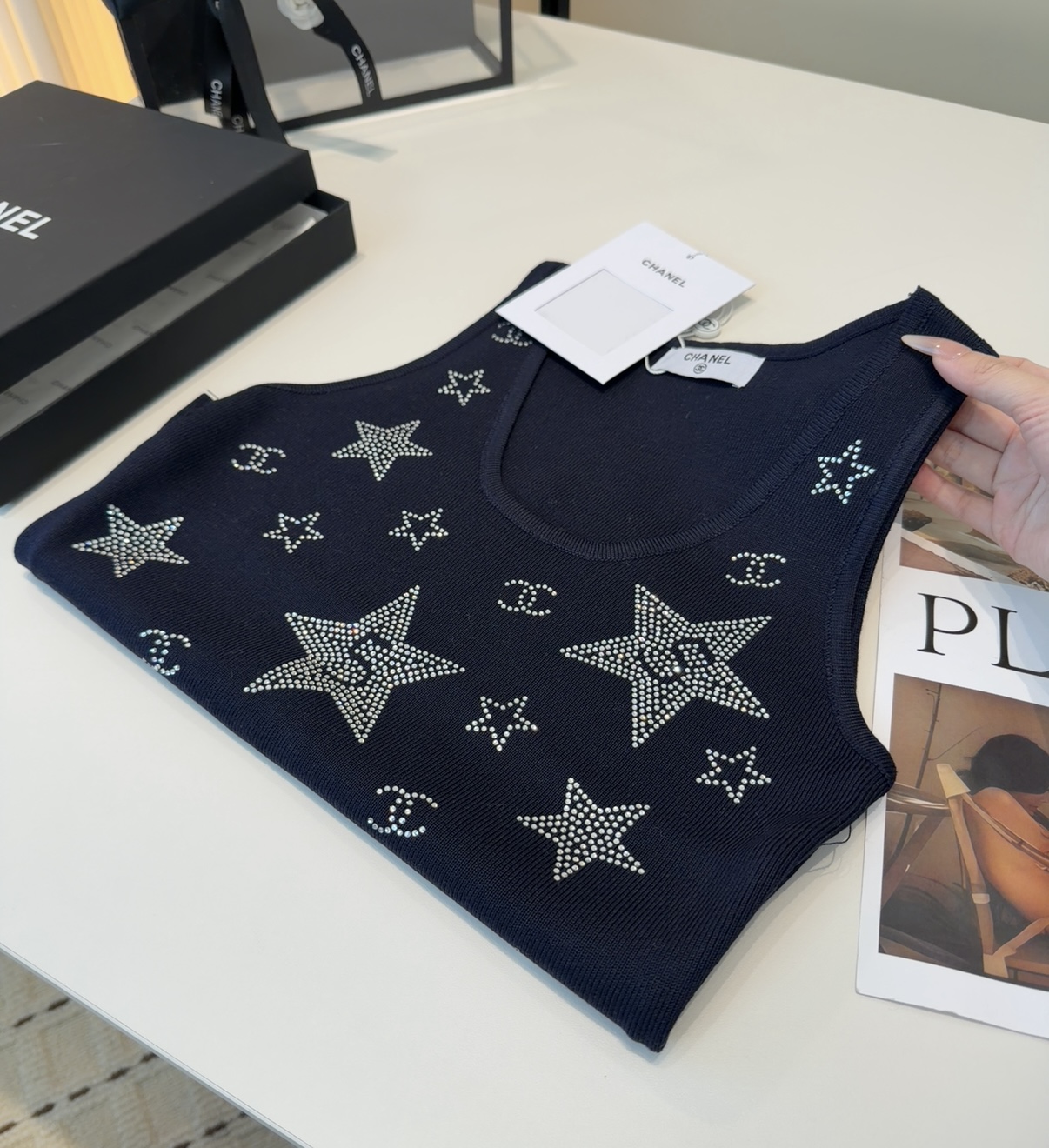 香奈儿烫钻背心，搭外套单穿超🔥爆均码