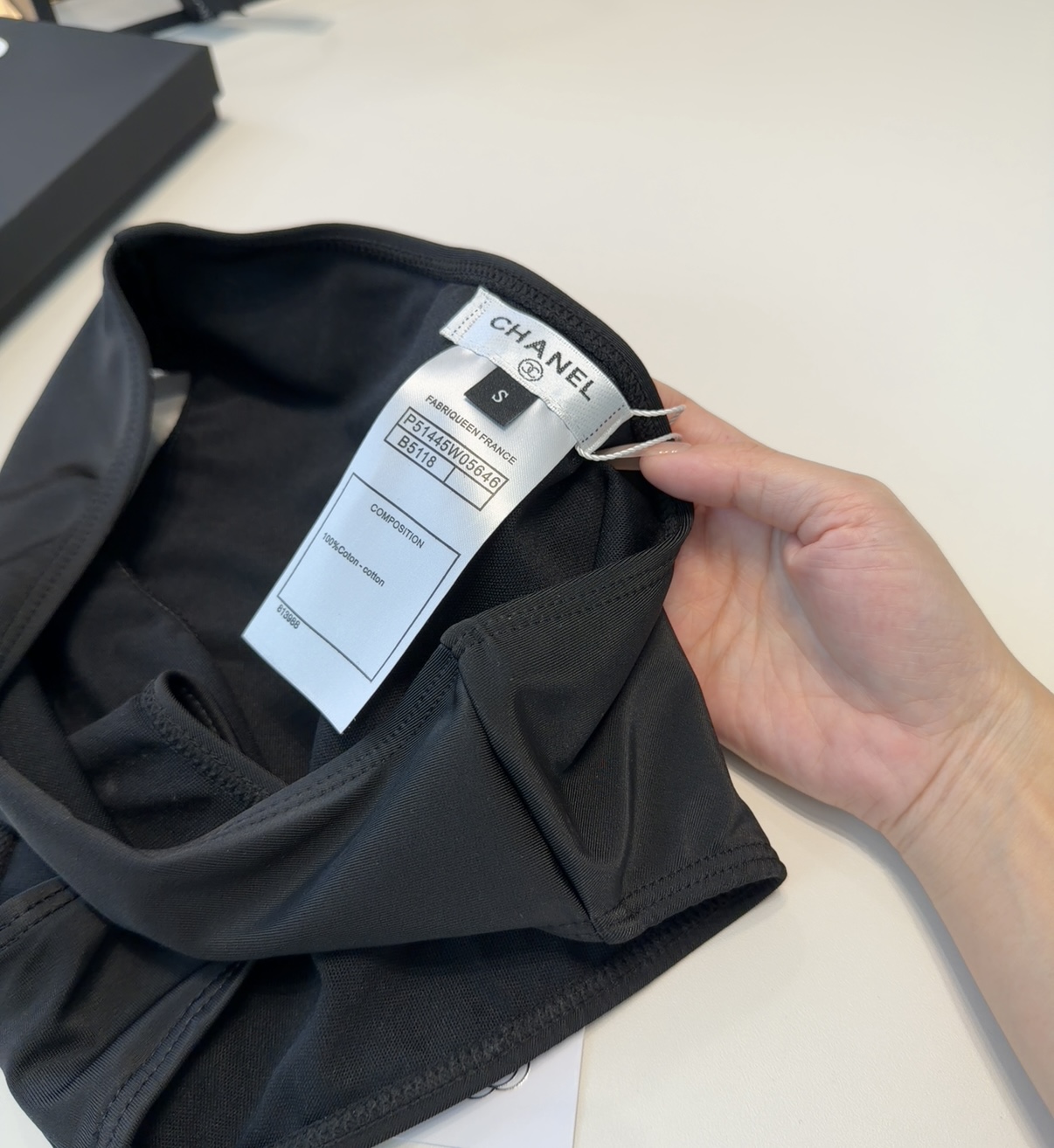 香奈儿泳衣，时尚潮人必备！实物超级好看！海边度假拍照超级好！SML