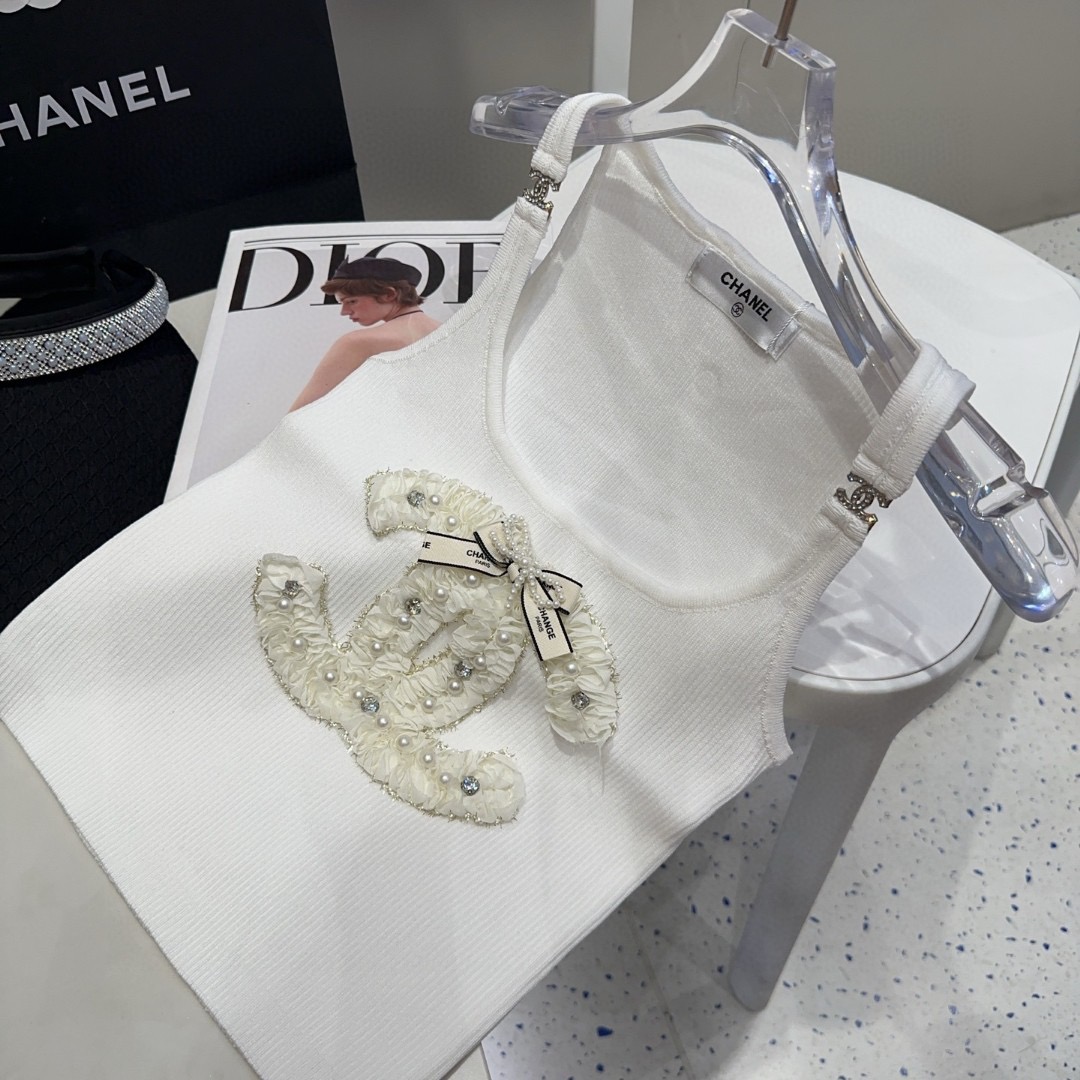 香奈儿背心，搭外套单穿超🔥爆均码