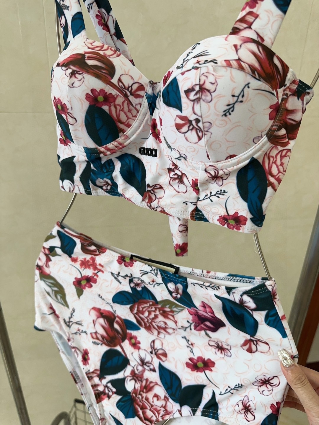 古奇泳衣，上身显瘦而且好看！穿着很洋气😍SML