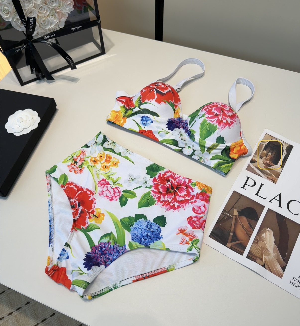 Dg泳衣，时尚潮人必备！实物超级好看！海边度假拍照超级好！SML